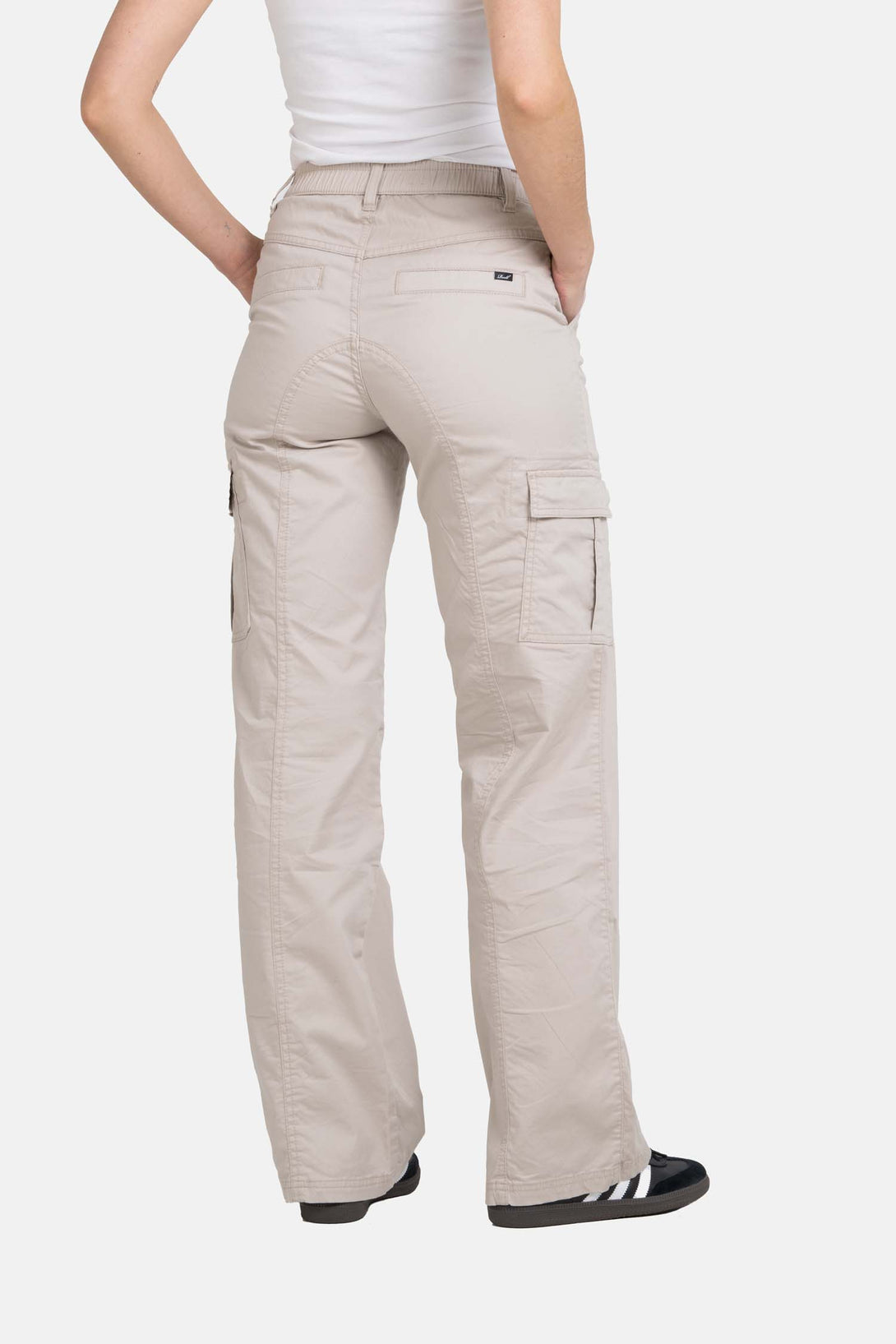 Women Marusha Cargo - Ceramic - Reell Pakistan