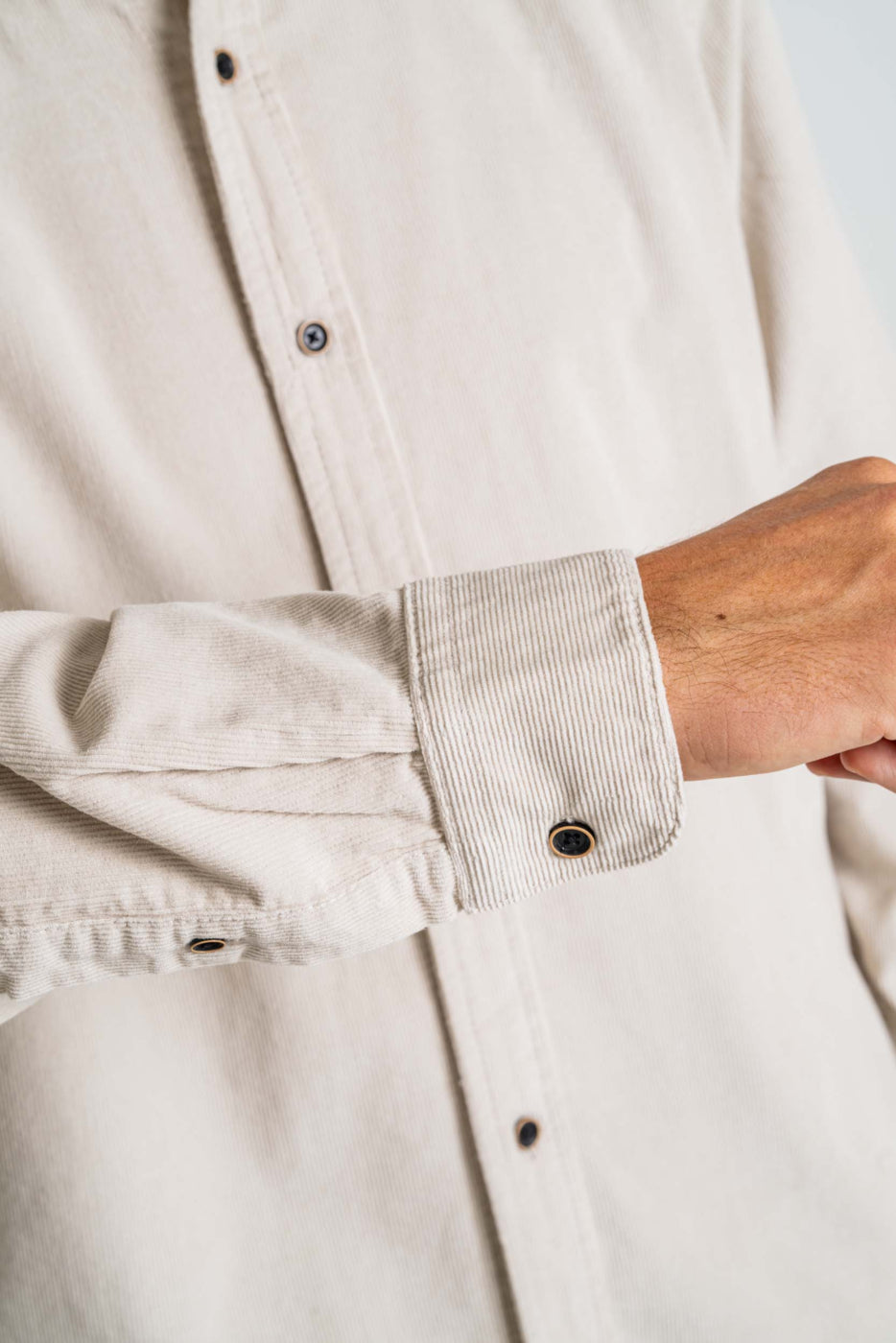 Strike Shirt - Oatmeal Corduroy - Reell Pakistan