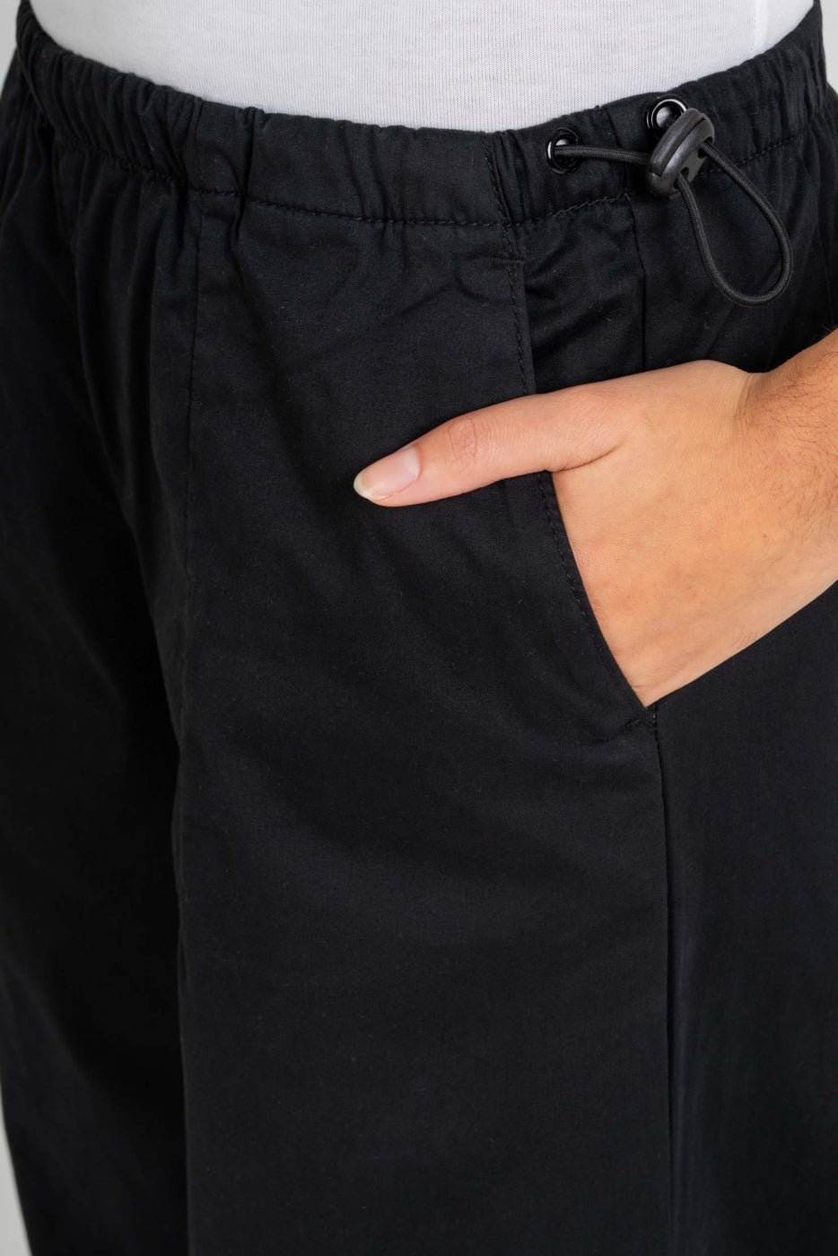 Women Parachute Pant - Deep Black - Reell Pakistan