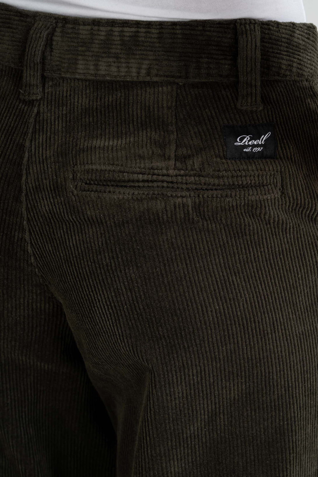 Women Kim Pant - Dark Green Corduroy - Reell Pakistan