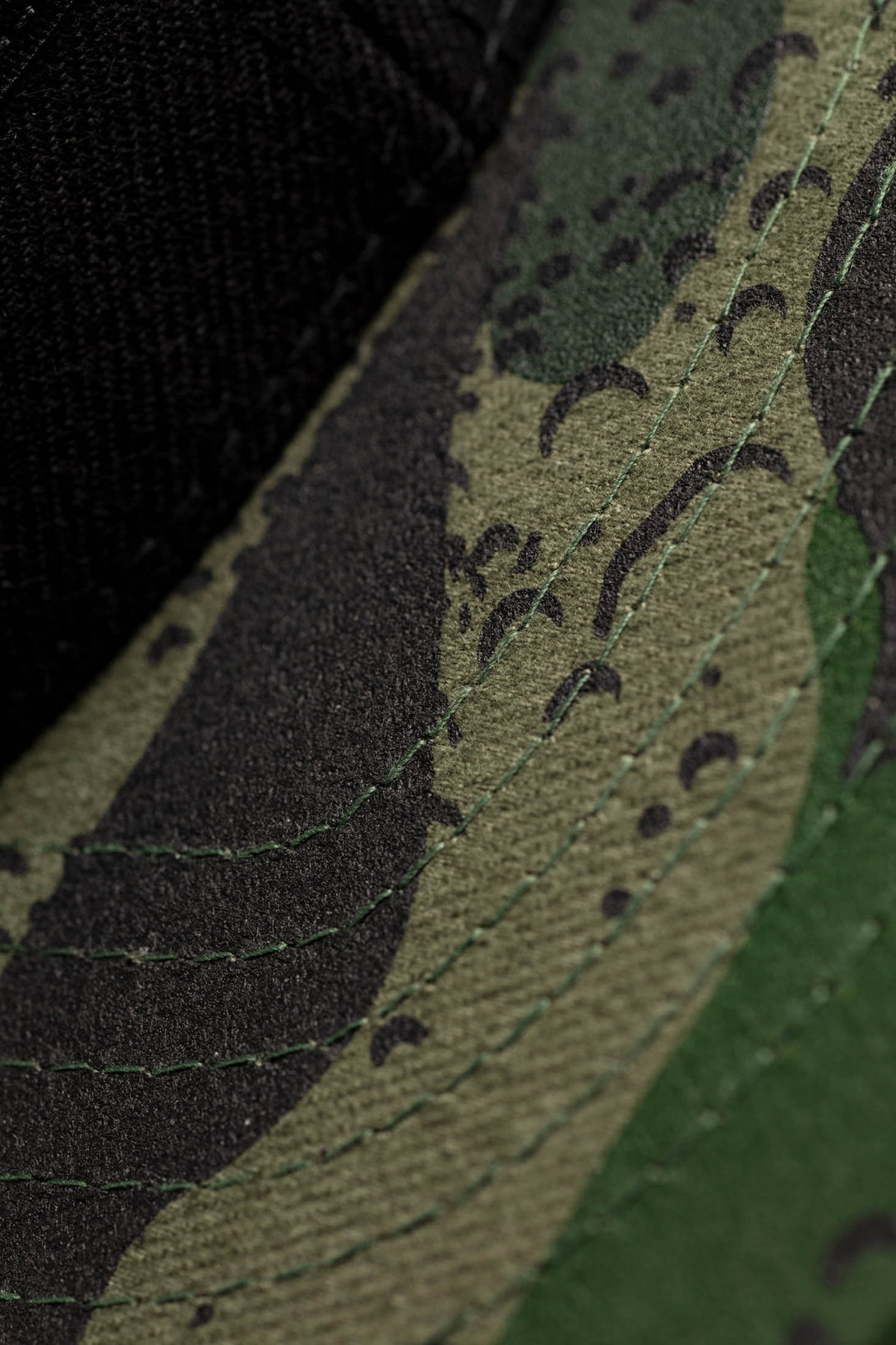 Pitchout Cap - Black / Camo - Reell Pakistan