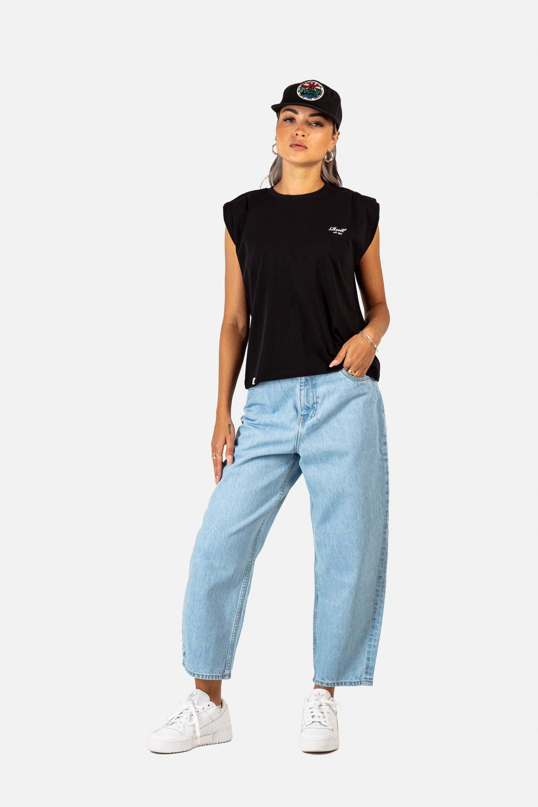 Women Minako T-Shirt - Black - Reell Pakistan