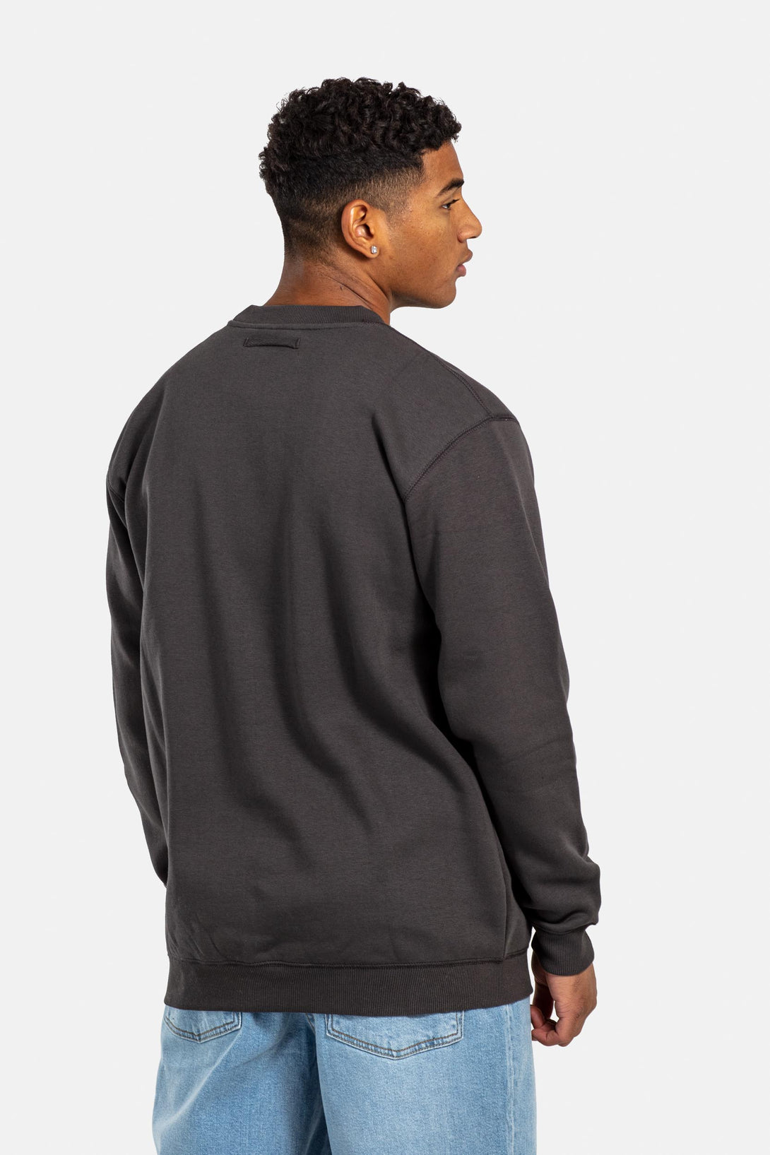 Staple Logo Crewneck - Raven Grey - Reell Pakistan