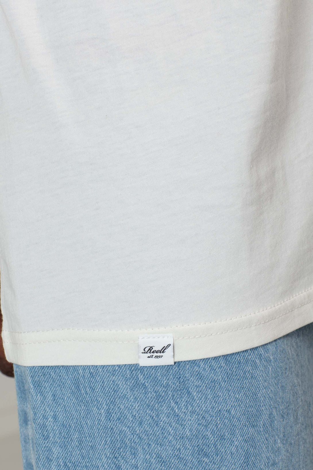 Staple Logo T-Shirt - Off White - Reell Pakistan