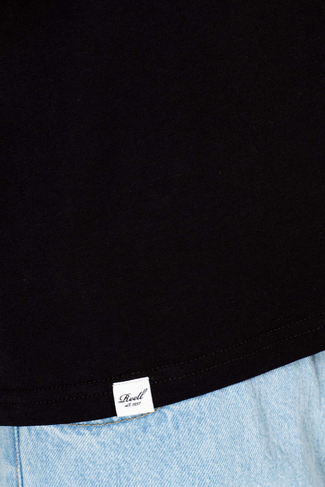 Women Minako T-Shirt - Black - Reell Pakistan