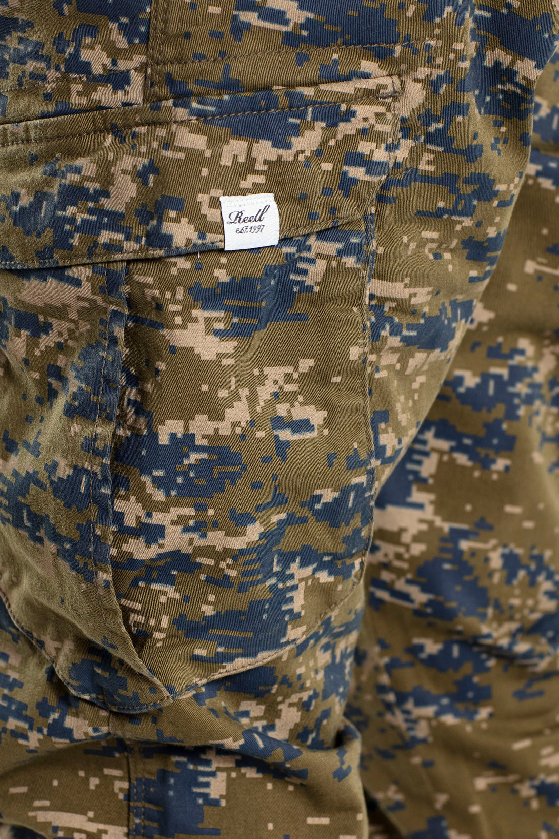 Reflex Rib Cargo - Scale Camo Olive - Reell Pakistan