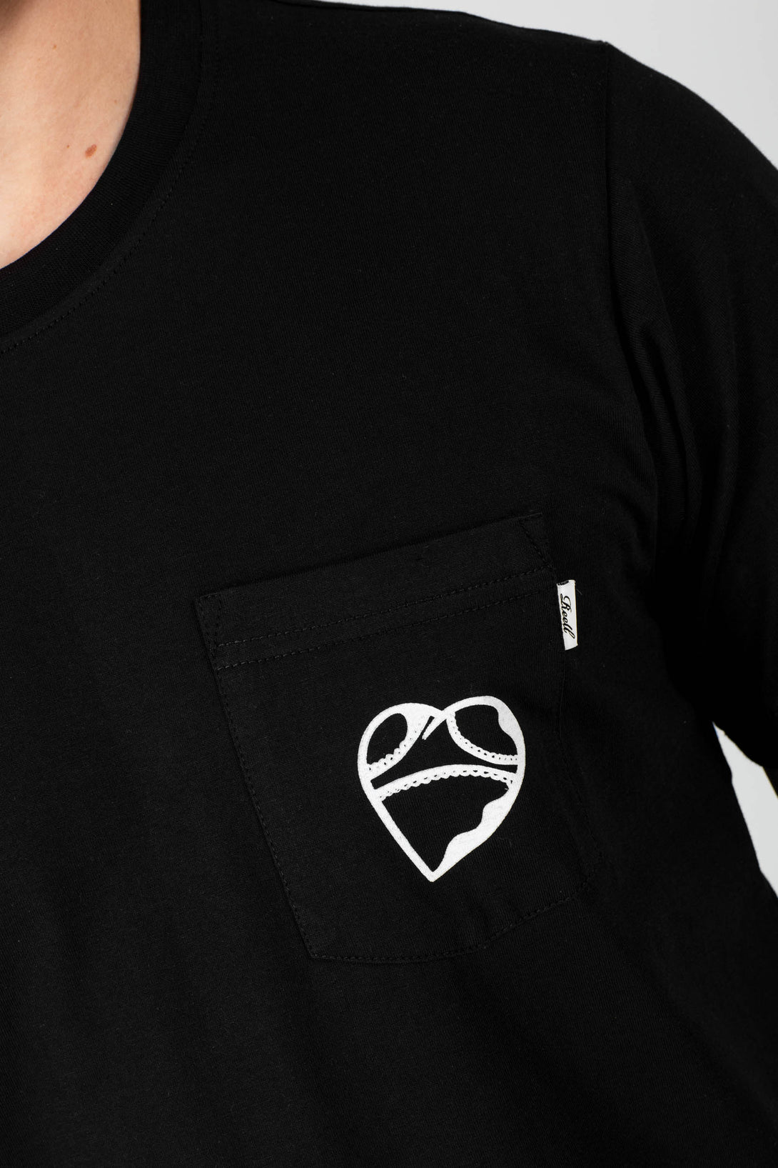 Heart Pocket T-Shirt - Deep Black - Reell Pakistan