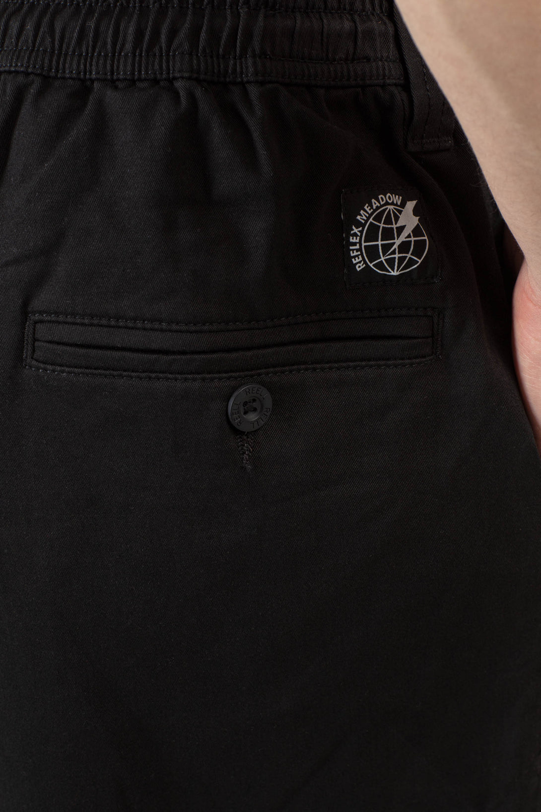 Reflex Meadow - Always Black - Reell Pakistan