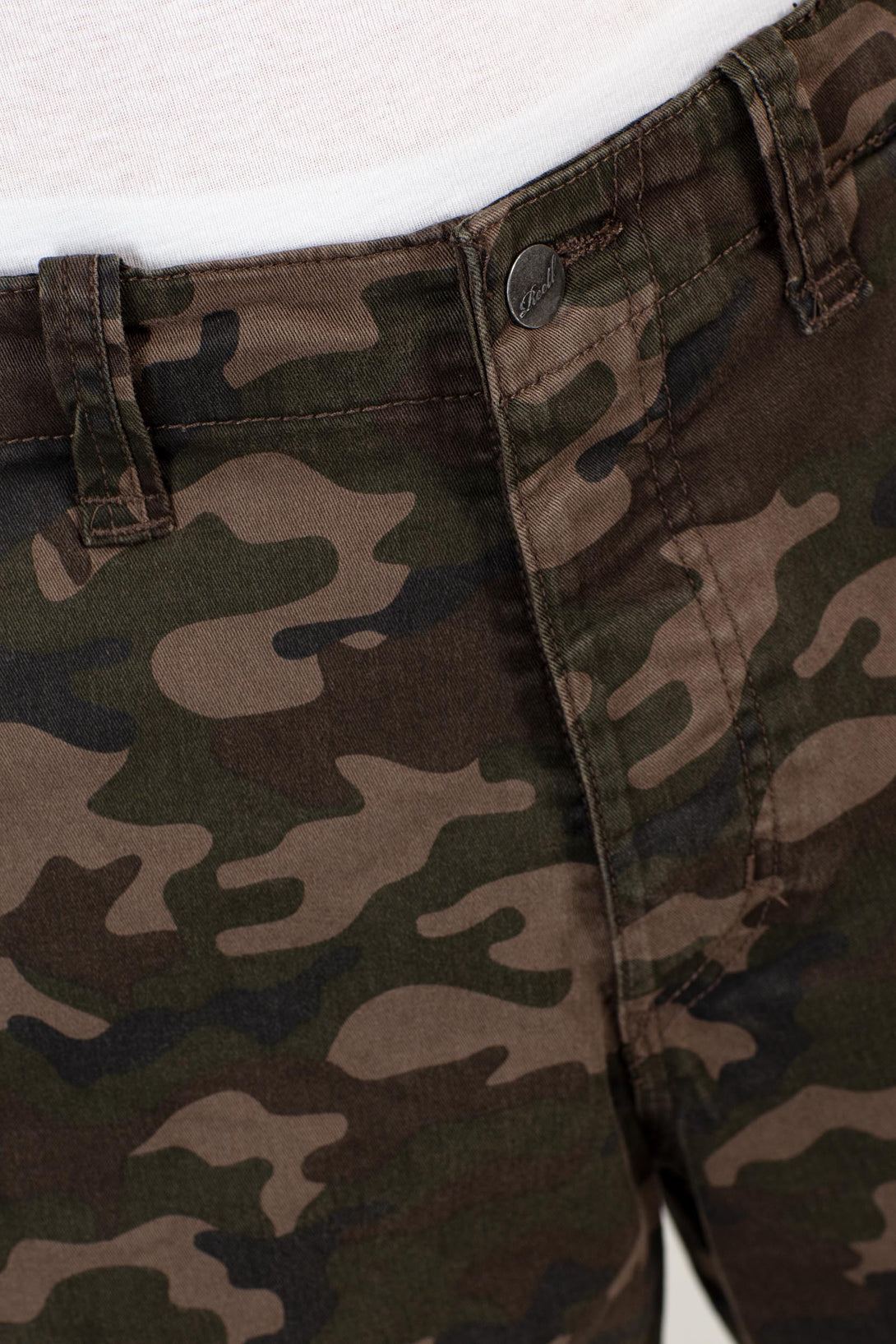 New Cargo Short - Washed Camo - Reell Pakistan