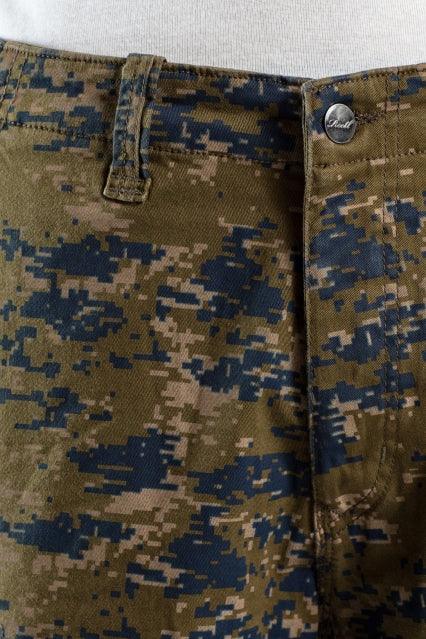 New Cargo Short - Scale camo Olive - Reell Pakistan