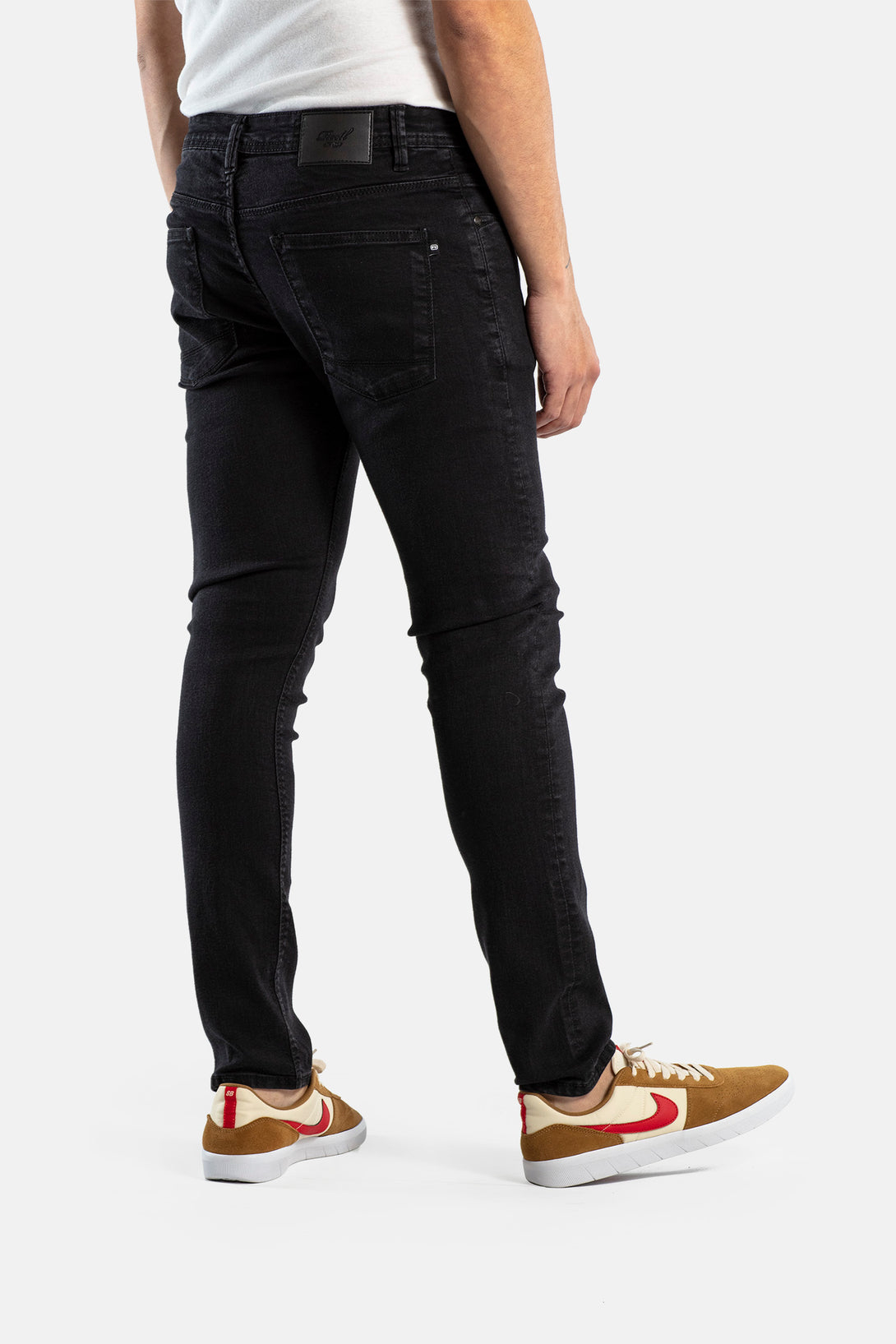 Radar Pant - Black - Reell Pakistan